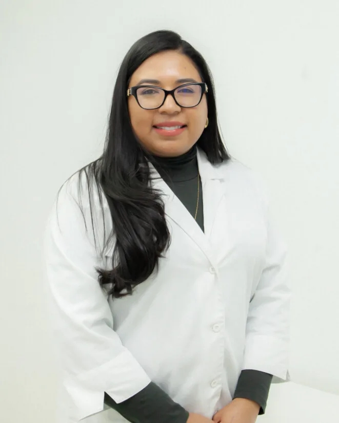 Dra. Jeanny Epieyu, dermatóloga