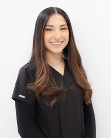 Retrato de Vanessa Rodríguez, cosmetóloga de la clínica